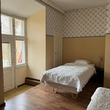 Inn Majatalo Maentaen Kuusela