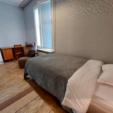 Inn Majatalo Maentaen Kuusela