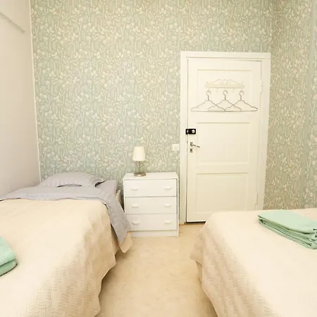 Inn Majatalo Maentaen Kuusela